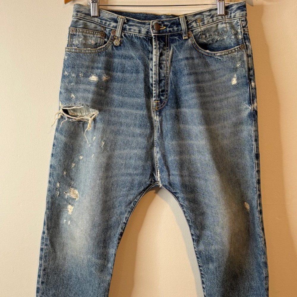 R13 Tailored Drop-Crotch Crop in Bain wash with holes size 27